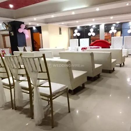 New Kumar Hotel & Banquet Lucknow Exterior foto
